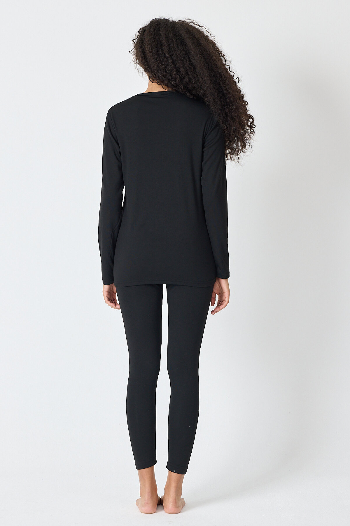 Malabadi Unisex Siyah Açık Yaka Uzun Kollu Ekonomik Termal İçlik 343 - 12